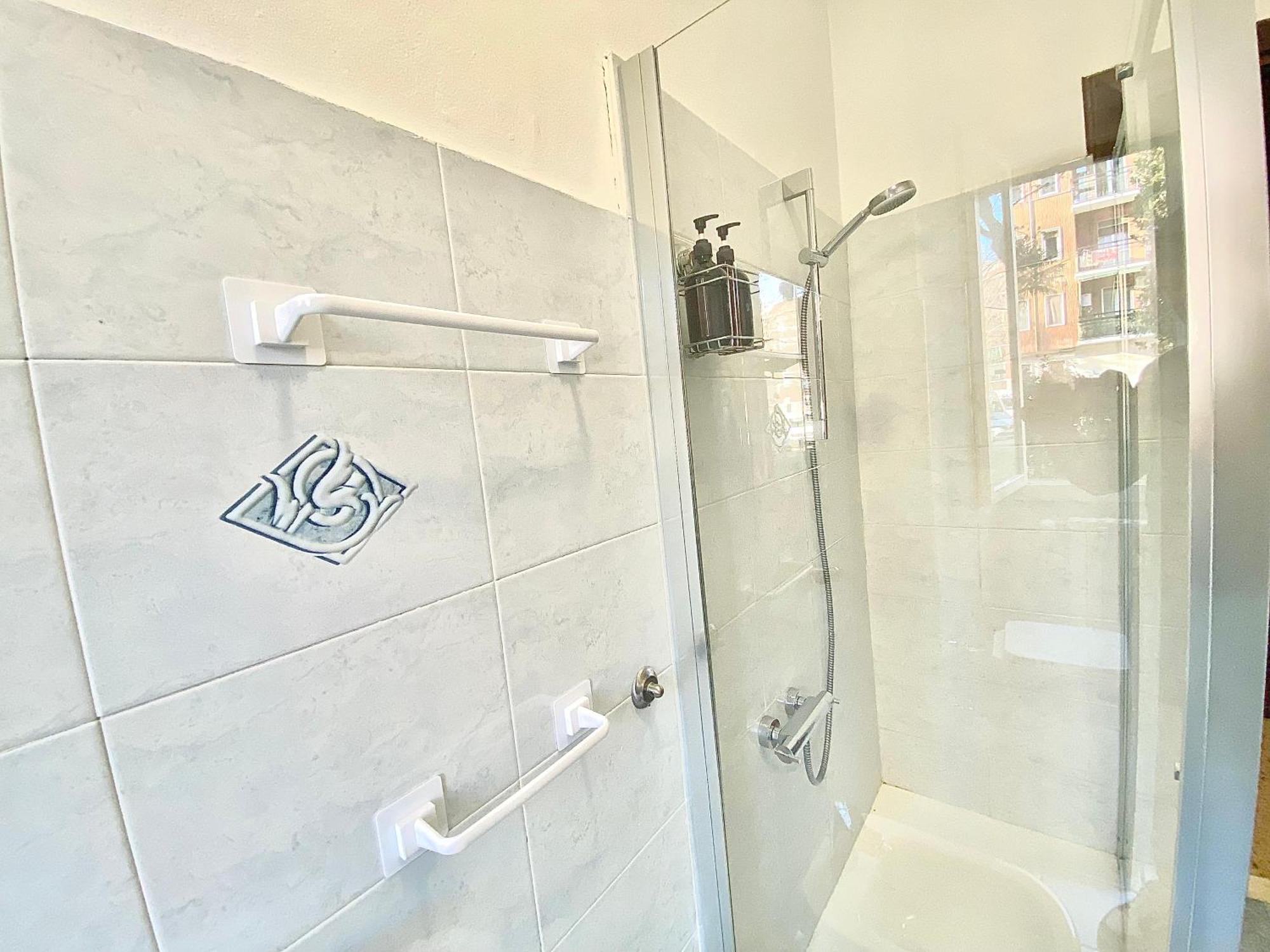 Navigli Style, Tra Metropolitana Famagosta, Comfort E Modernita Apartment Milan Exterior photo